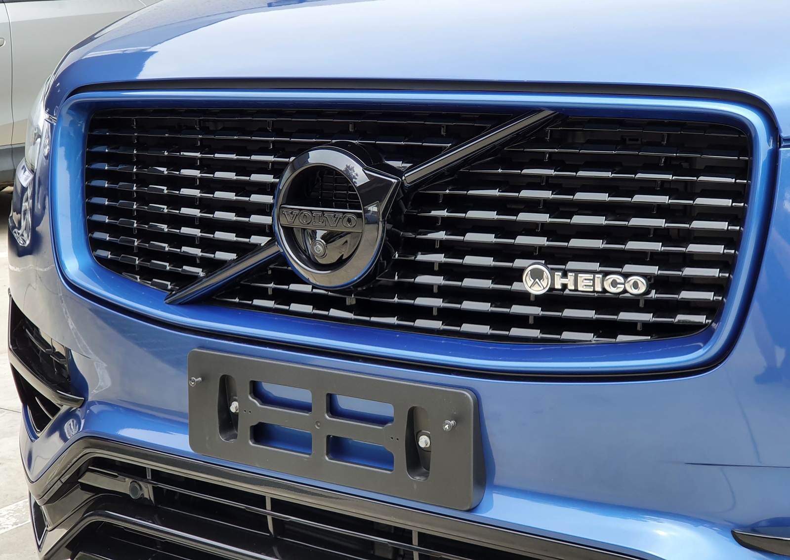 Xc90 on sale front grill