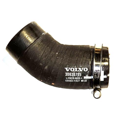 V40 CHARGE AIR HOSE - REAR