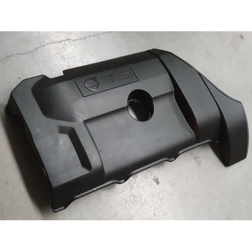 Genuine Volvo T6 Engine Casing Cover 30757829 - Used